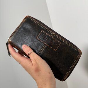 Roots Brown Leather Zipper Wallet Brown